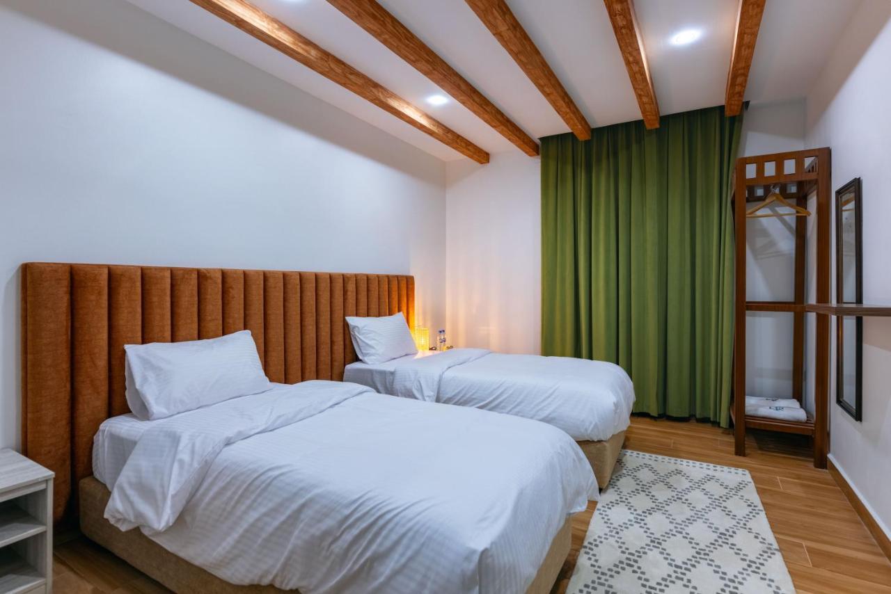 House 76 Hotel Nizwa Eksteriør billede